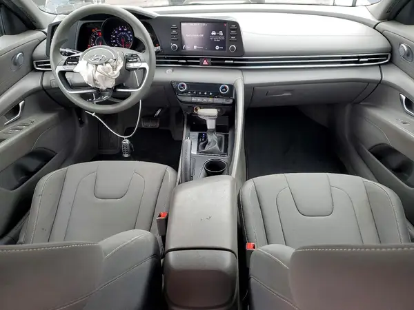 KMHLM4AG9PU443055 2023 HYUNDAI ELANTRA - Image 8