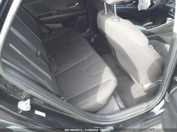 KMHLM4AG9PU458462 2023 HYUNDAI ELANTRA - Image 8