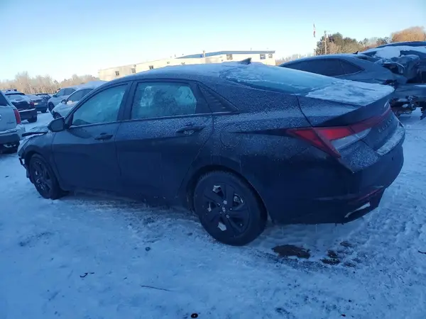 KMHLM4AG9PU500970 2023 HYUNDAI ELANTRA - Image 2
