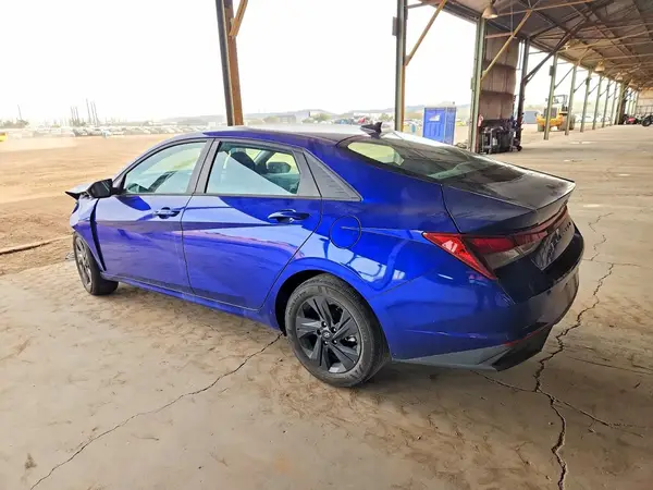 KMHLM4AG9PU511208 2023 HYUNDAI ELANTRA - Image 2