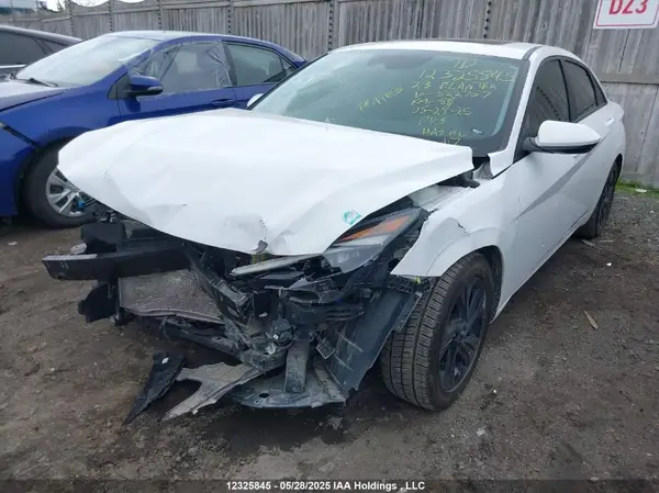 KMHLM4AG9PU522757 2023 HYUNDAI ELANTRA - Image 2