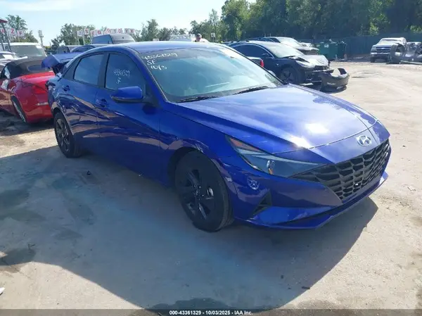 KMHLM4AG9PU524623 2023 HYUNDAI ELANTRA - Image 1