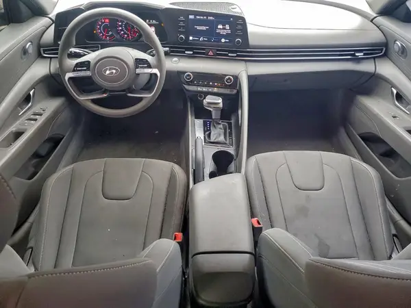 KMHLM4AG9PU529109 2023 HYUNDAI ELANTRA - Image 8