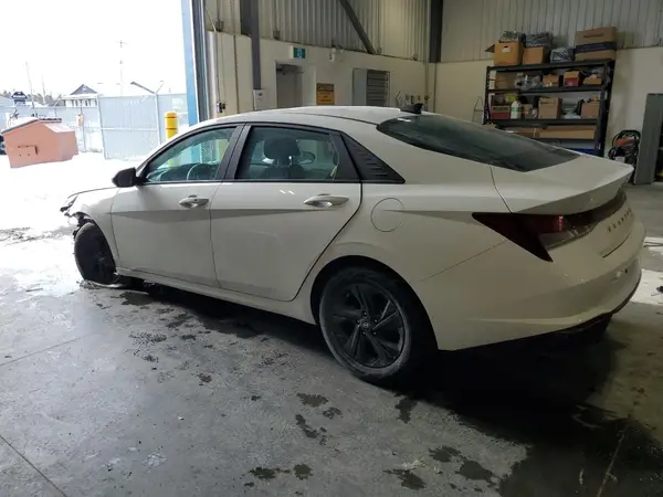 KMHLM4AG9PU534651 2023 HYUNDAI ELANTRA - Image 2