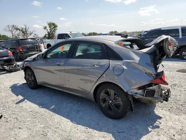 KMHLM4AG9PU544211 2023 HYUNDAI ELANTRA - Image 2