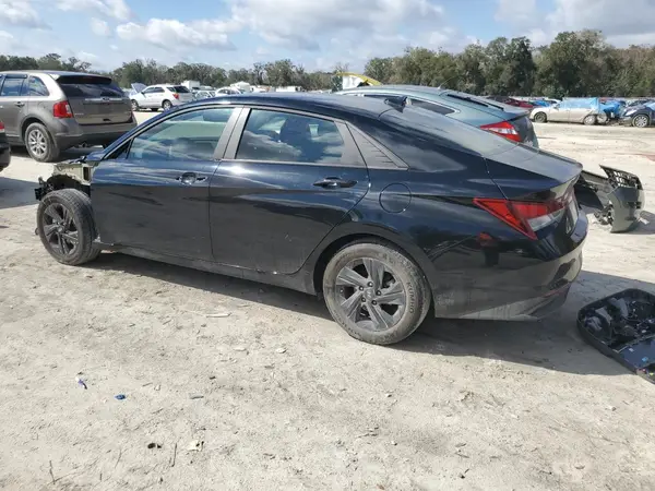 KMHLM4AG9PU545228 2023 HYUNDAI ELANTRA - Image 2