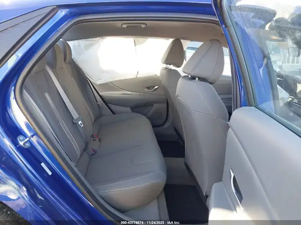 KMHLM4AG9PU548484 2023 HYUNDAI ELANTRA - Image 8