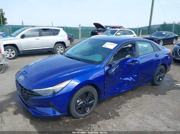 KMHLM4AG9PU551904 2023 HYUNDAI ELANTRA - Image 2