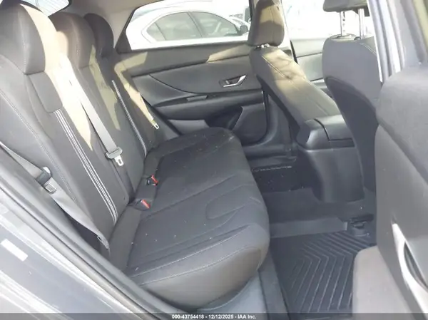 KMHLM4AG9PU583705 2023 HYUNDAI ELANTRA - Image 8