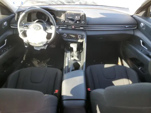 KMHLM4AG9PU586068 2023 HYUNDAI ELANTRA - Image 8