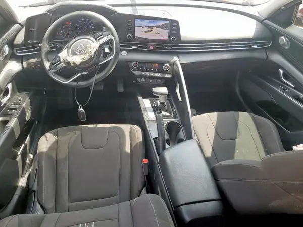 KMHLM4AG9PU586281 2023 HYUNDAI ELANTRA - Image 8