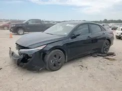 KMHLM4AG9PU588516 2023 HYUNDAI ELANTRA