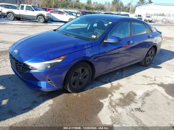 KMHLM4AG9PU601409 2023 HYUNDAI ELANTRA - Image 2