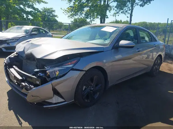 KMHLM4AG9PU601457 2023 HYUNDAI ELANTRA - Image 2