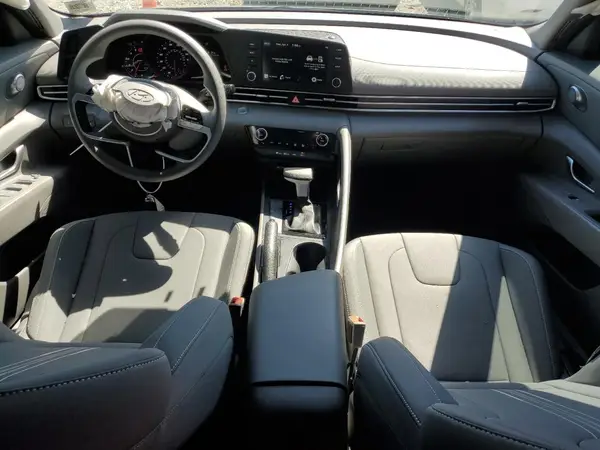 KMHLM4AG9PU601538 2023 HYUNDAI ELANTRA - Image 8