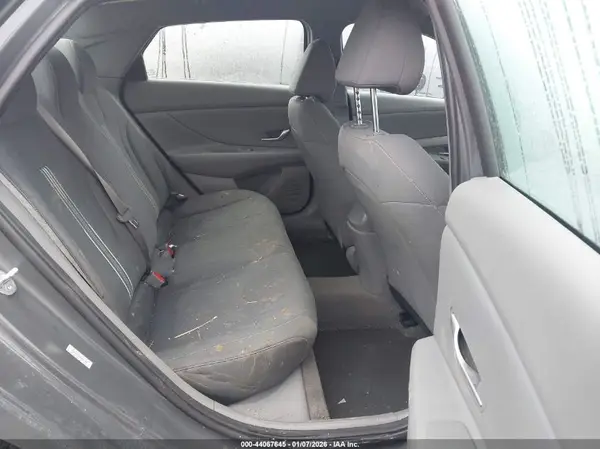 KMHLM4AG9PU605346 2023 HYUNDAI ELANTRA - Image 8