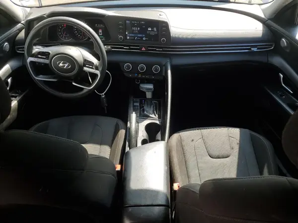KMHLM4AGXMU071303 2021 HYUNDAI ELANTRA - Image 8