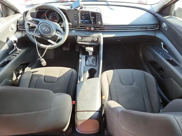 KMHLM4AGXMU072404 2021 HYUNDAI ELANTRA - Image 8