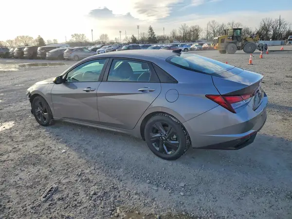 KMHLM4AGXMU074525 2021 HYUNDAI ELANTRA - Image 2