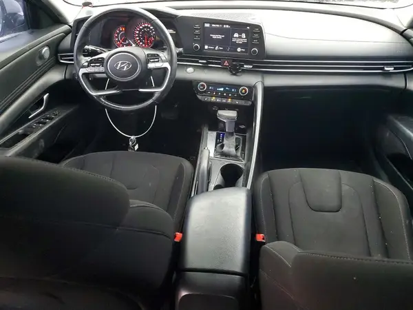 KMHLM4AGXMU077621 2021 HYUNDAI ELANTRA - Image 8