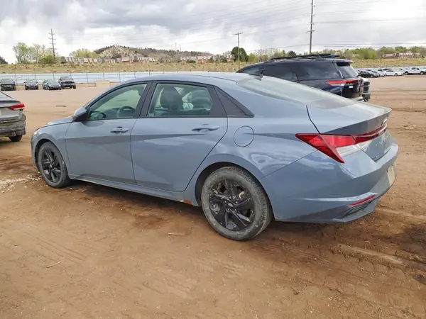 KMHLM4AGXMU102825 2021 HYUNDAI ELANTRA - Image 2