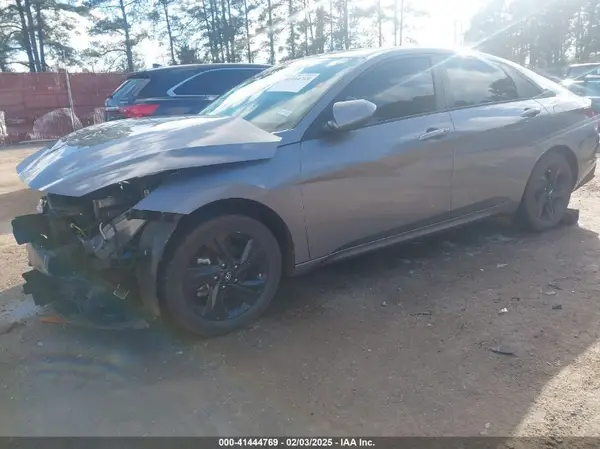 KMHLM4AGXMU107345 2021 HYUNDAI ELANTRA - Image 2