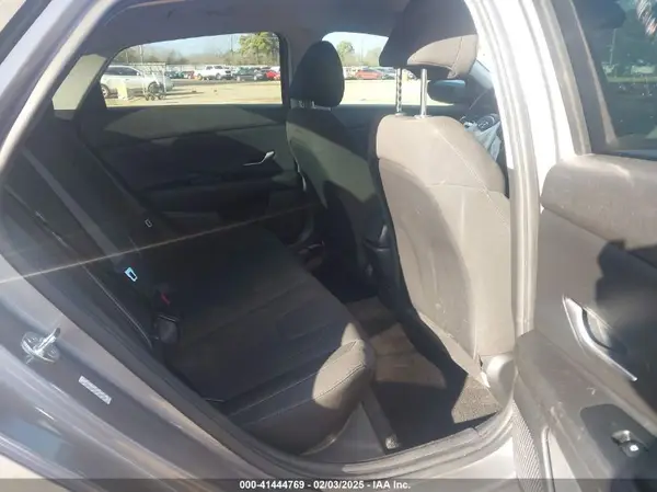 KMHLM4AGXMU107345 2021 HYUNDAI ELANTRA - Image 8