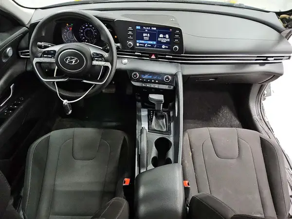 KMHLM4AGXMU121715 2021 HYUNDAI ELANTRA - Image 8