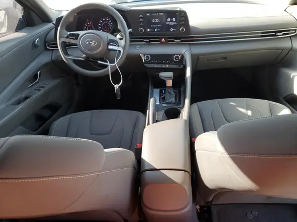 KMHLM4AGXMU121830 2021 HYUNDAI ELANTRA - Image 8