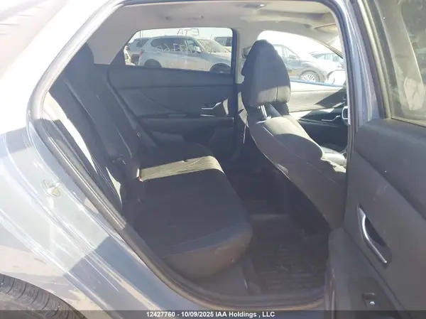 KMHLM4AGXMU130575 2021 HYUNDAI ELANTRA - Image 8