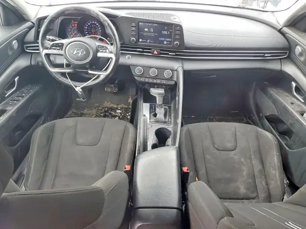 KMHLM4AGXMU140121 2021 HYUNDAI ELANTRA - Image 8