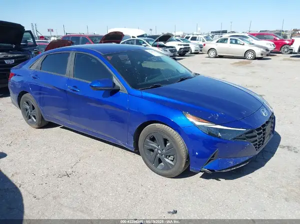 KMHLM4AGXMU140233 2021 HYUNDAI ELANTRA - Image 1
