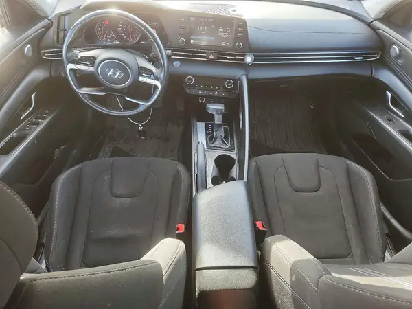 KMHLM4AGXMU140460 2021 HYUNDAI ELANTRA - Image 8