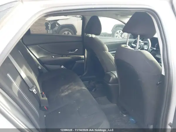 KMHLM4AGXMU147361 2021 HYUNDAI ELANTRA - Image 8