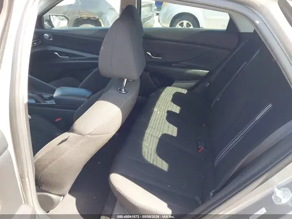 KMHLM4AGXMU155590 2021 HYUNDAI ELANTRA - Image 8