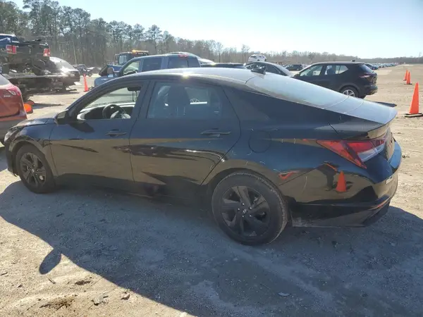 KMHLM4AGXMU163950 2021 HYUNDAI ELANTRA - Image 2