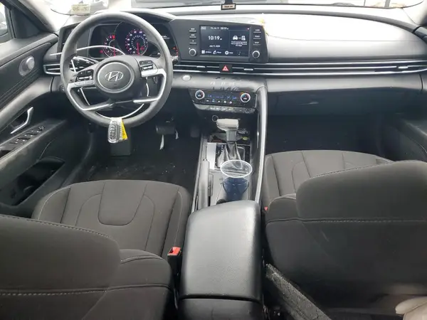 KMHLM4AGXMU197144 2021 HYUNDAI ELANTRA - Image 8