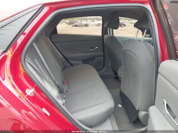 KMHLM4AGXNU216776 2022 HYUNDAI ELANTRA - Image 8