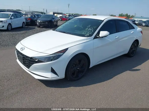 KMHLM4AGXNU247154 2022 HYUNDAI ELANTRA - Image 2