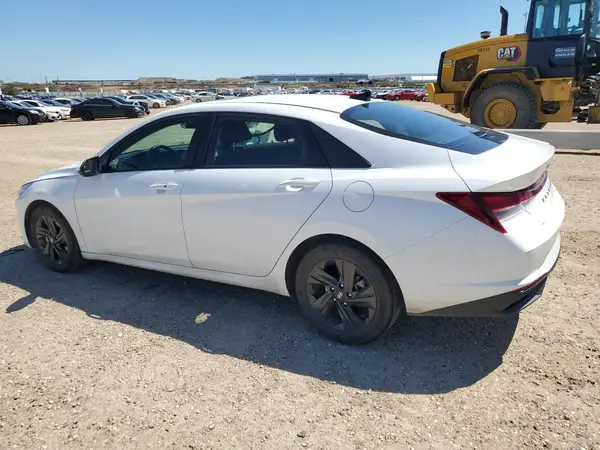 KMHLM4AGXNU248434 2022 HYUNDAI ELANTRA - Image 2