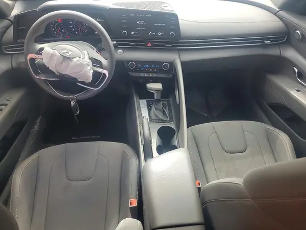 KMHLM4AGXNU256291 2022 HYUNDAI ELANTRA - Image 8