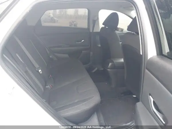 KMHLM4AGXNU292448 2022 HYUNDAI ELANTRA - Image 8