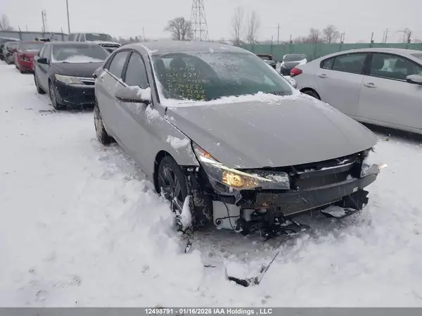 KMHLM4AGXNU306851 2022 HYUNDAI ELANTRA - Image 1