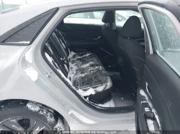 KMHLM4AGXNU306851 2022 HYUNDAI ELANTRA - Image 8
