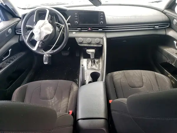 KMHLM4AGXNU310480 2022 HYUNDAI ELANTRA - Image 8