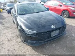KMHLM4AGXNU311063 2022 HYUNDAI ELANTRA