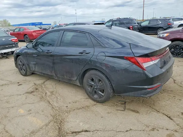 KMHLM4AGXNU312276 2022 HYUNDAI ELANTRA - Image 2