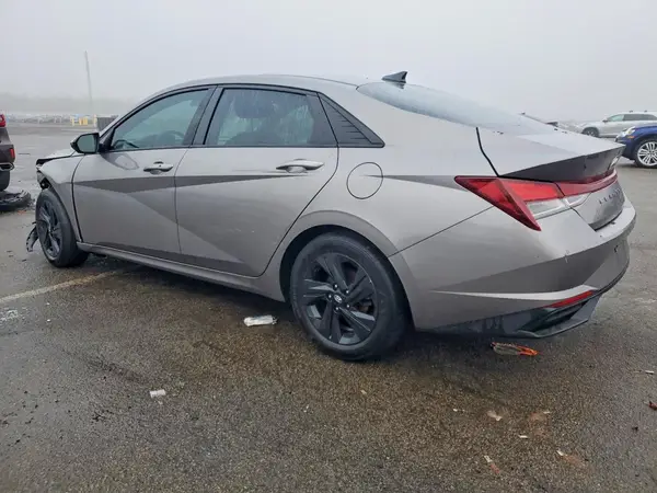 KMHLM4AGXNU314612 2022 HYUNDAI ELANTRA - Image 2