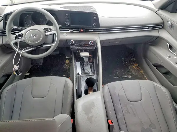KMHLM4AGXNU314612 2022 HYUNDAI ELANTRA - Image 8