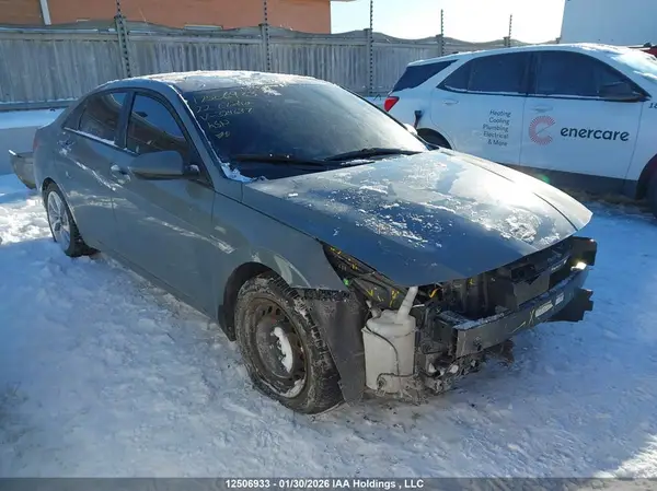 KMHLM4AGXNU324637 2022 HYUNDAI ELANTRA - Image 1